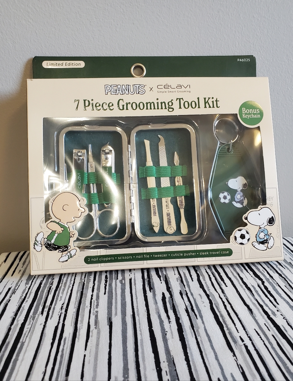 Peanuts x Célavi 7-Piece Grooming Tool Kit